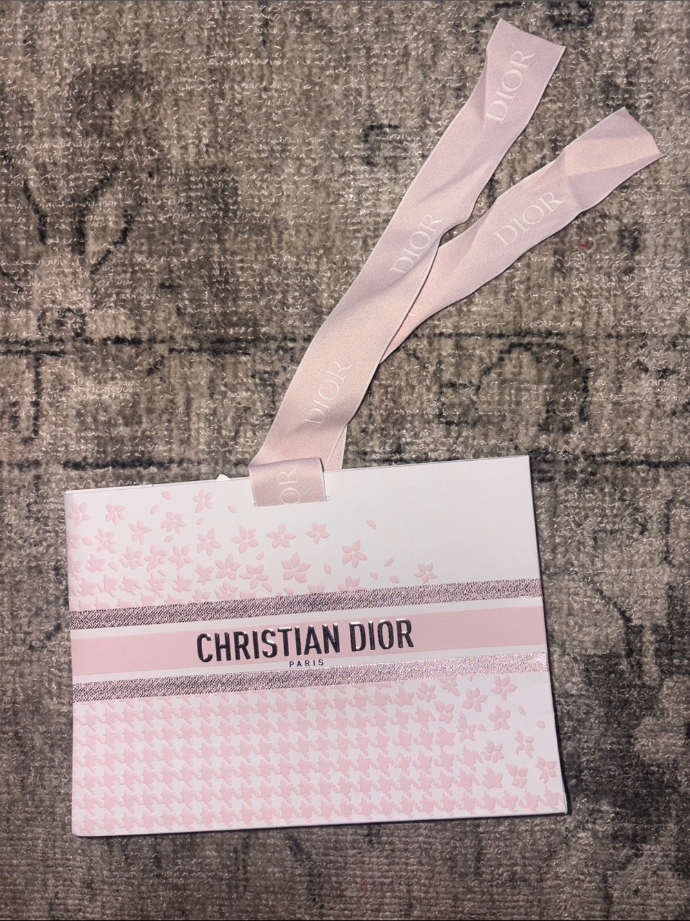 LUXE BEAUTY BUNDLE - Picture 3 of 10